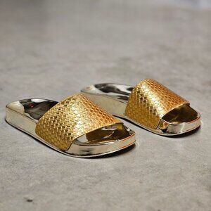Metallic Gold Snake Pattern Slide Sandals With Reflective Sole - Stylish & Comfo